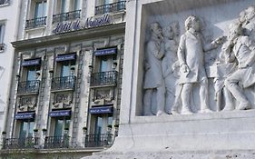 Hotel De Neuville Arc De Triomphe